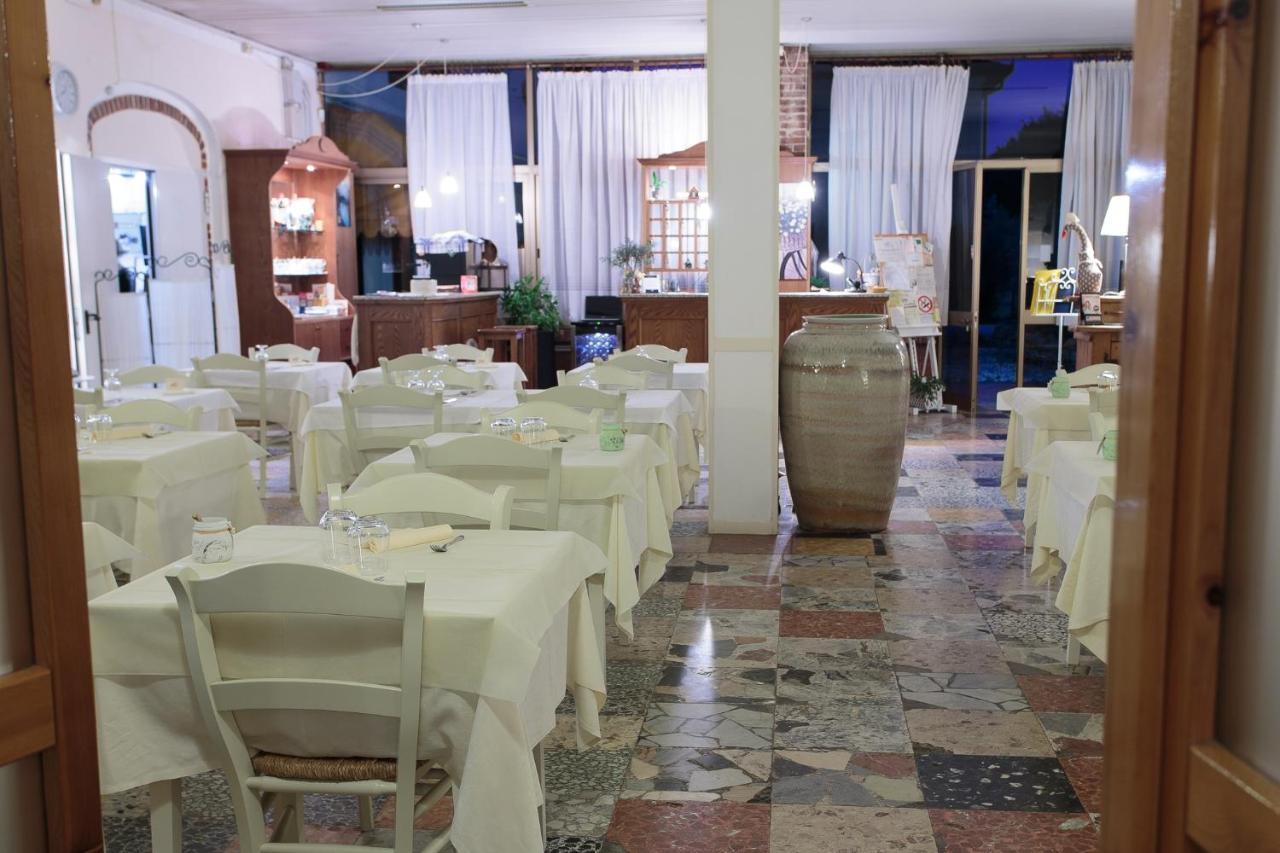 Hotel Giuly Торе дел Лаго Пучини Екстериор снимка