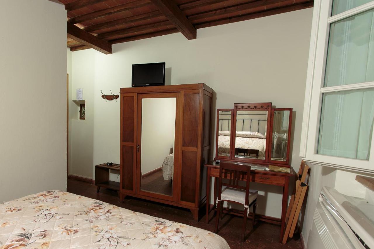 Hotel Giuly Торе дел Лаго Пучини Екстериор снимка